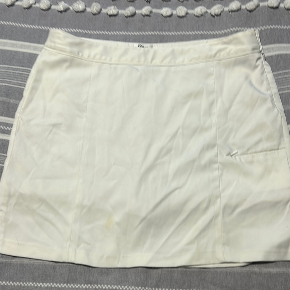 White  Greg Norman golf Skirt